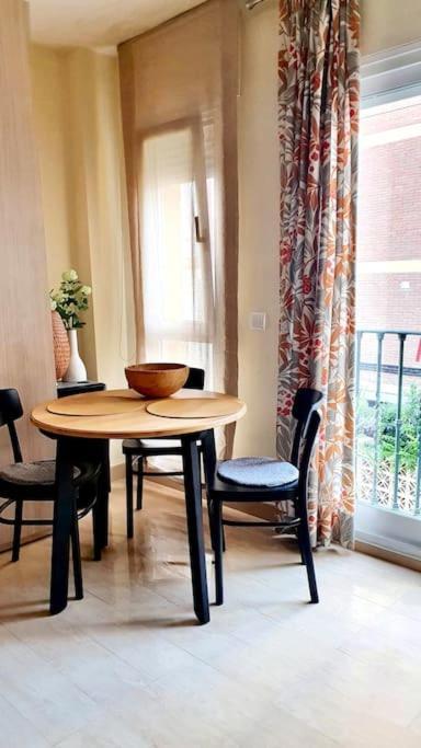 Lovely Studio In Centre Of Torre, Near The Beach Torre Del Mar Zewnętrze zdjęcie